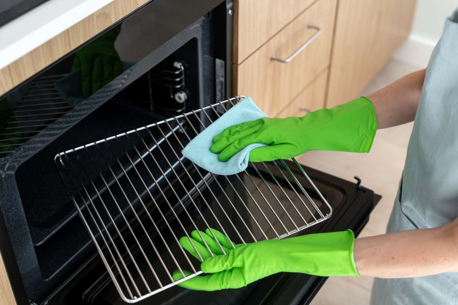 Double oven cleaning service